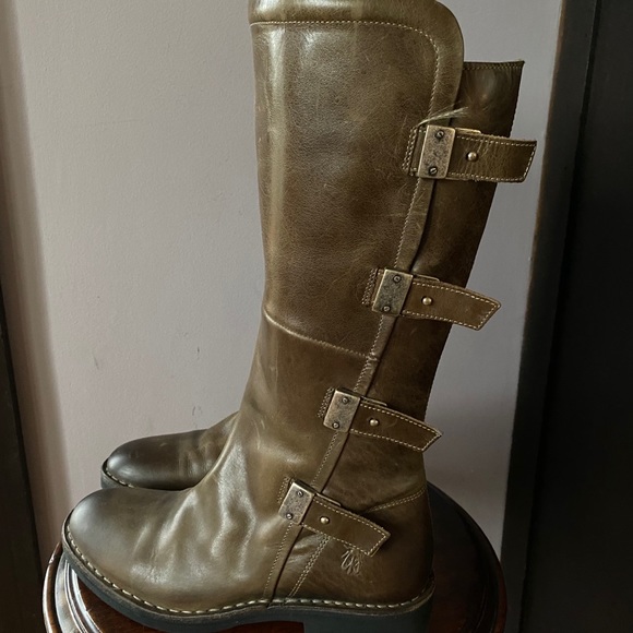 Fly London Shoes | Fly London Knee High Zip Up Boots | Color: Brown/Black | Size: 8 | Rosiesarmoire's Closet